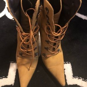 Style Boots size 7